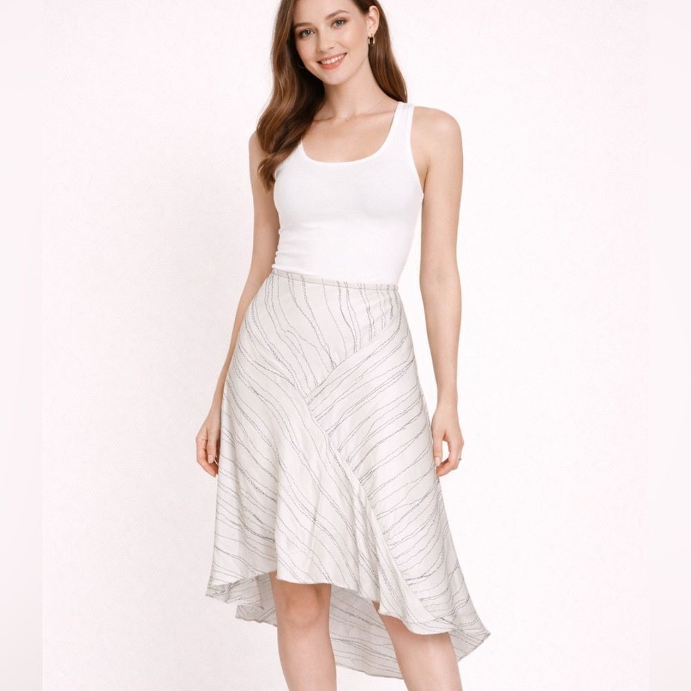 Max Studio White, Black Striped High/Low Silk Travel Hippie Gypsy Skirt Sz S